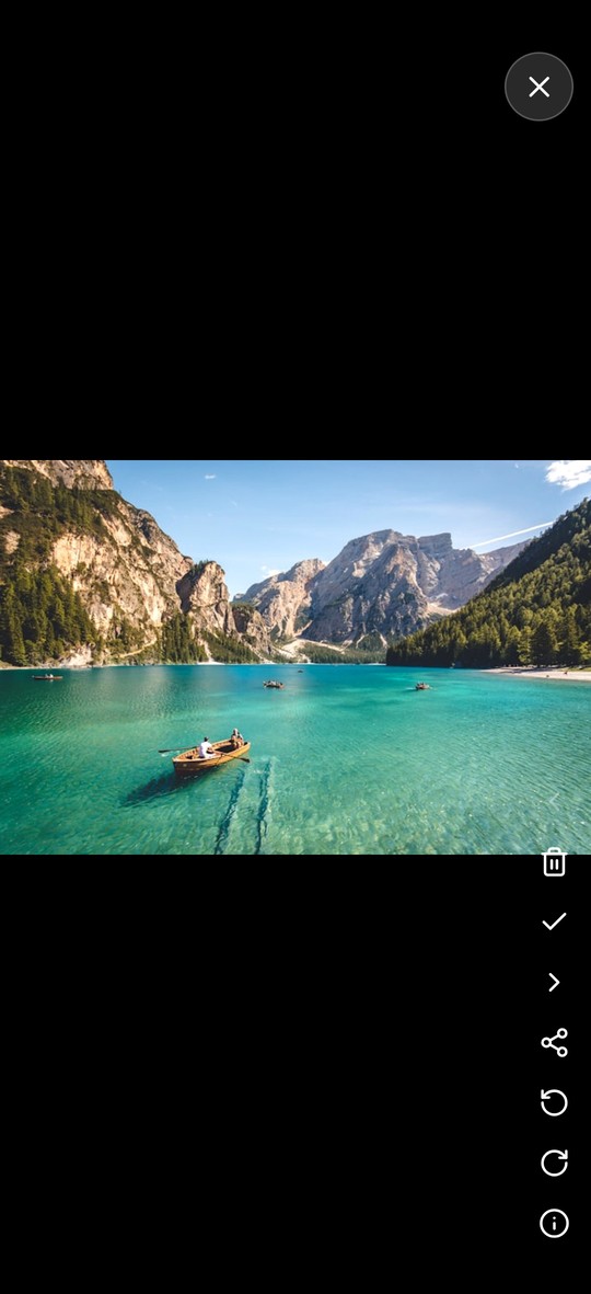 Fullscreen preview before deleting a photo